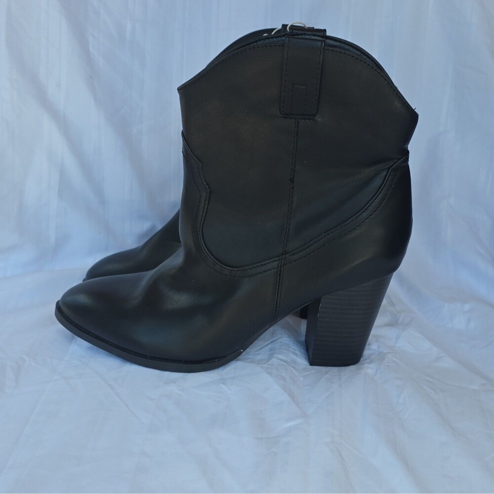 Cheri O Women's Black Ankle Bootie Round Toe Zip Block Heel Solid 10